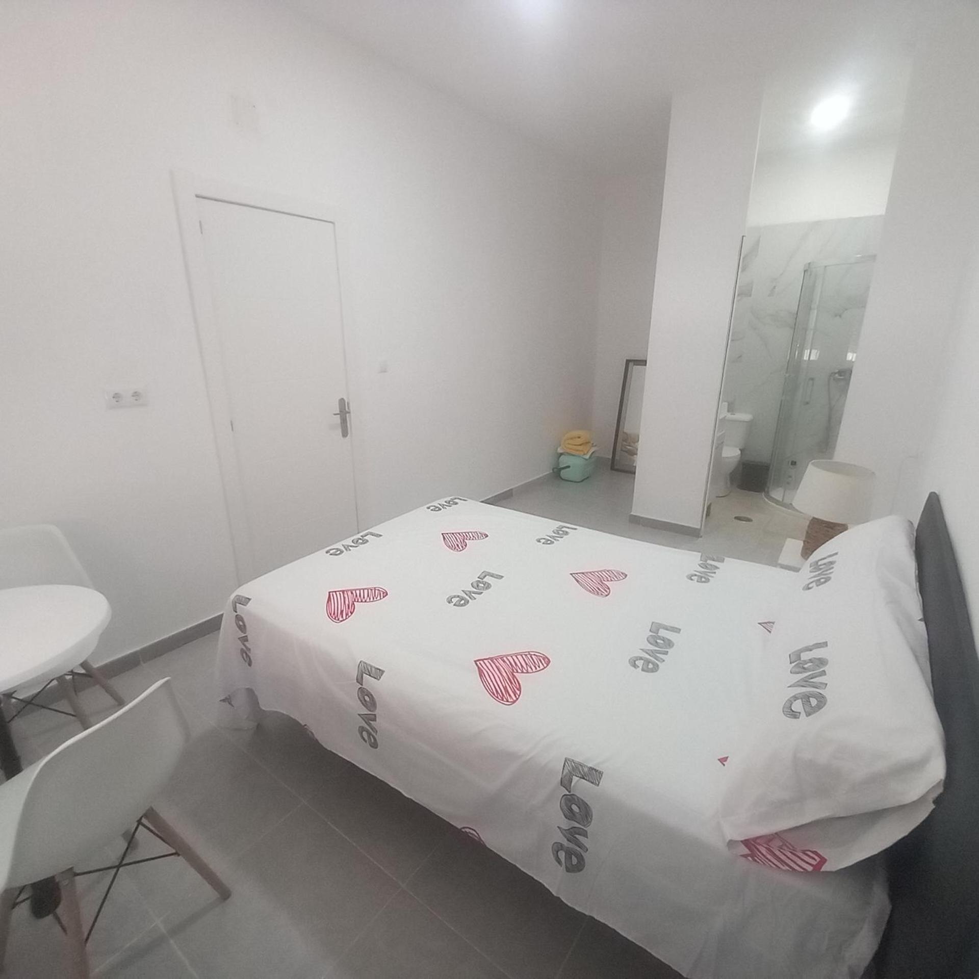 Emma Lovely Room With Private Bathroom Alicante Dış mekan fotoğraf